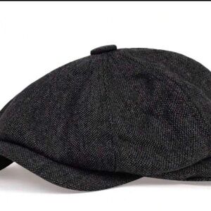 Classic Newsboy Cap in Charcoal Gray Lightweight Spring/Summer Style